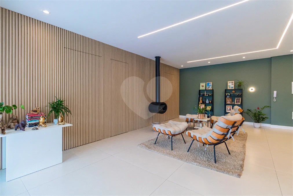 Apartamento 3 suítes 4 vagas 318m² a venda na Vila Sofia - São Paulo