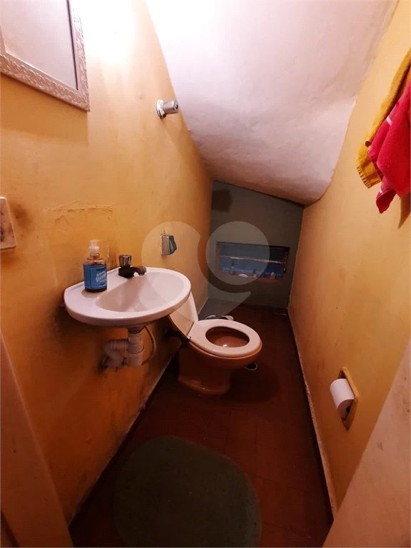 Sobrado à venda com 2 quartos em Granja Julieta, São Paulo, SP