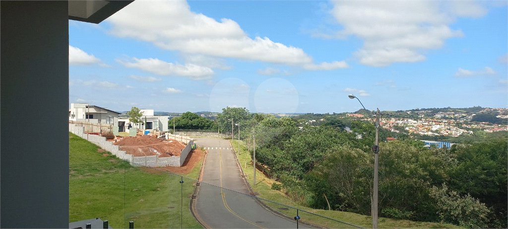 Casa Tipo Sobrado no Condomínio Santa Isabel - Louveira/SP