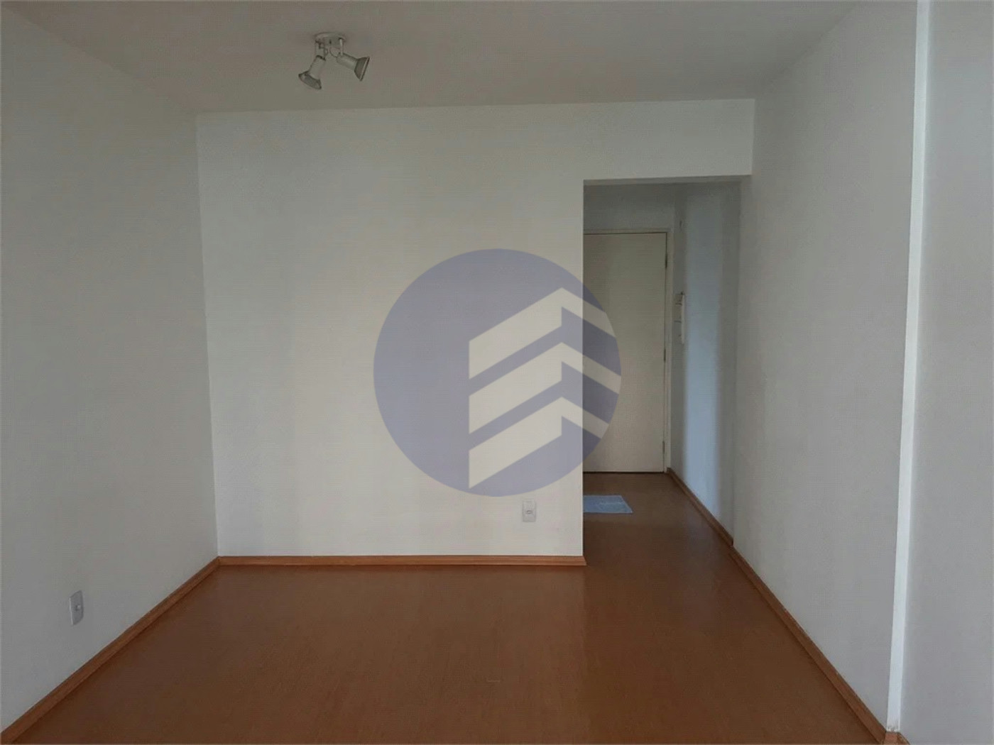 Apartamento à venda ou para alugar com 3 quartos, sendo 1 suíte, em Vila Suzana, São Paulo - SP