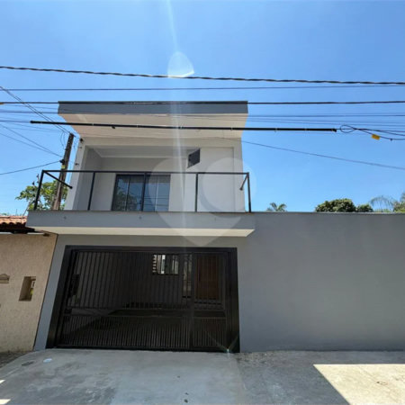CASA COM PISCINA VENDA JARDIM MUNIQUE