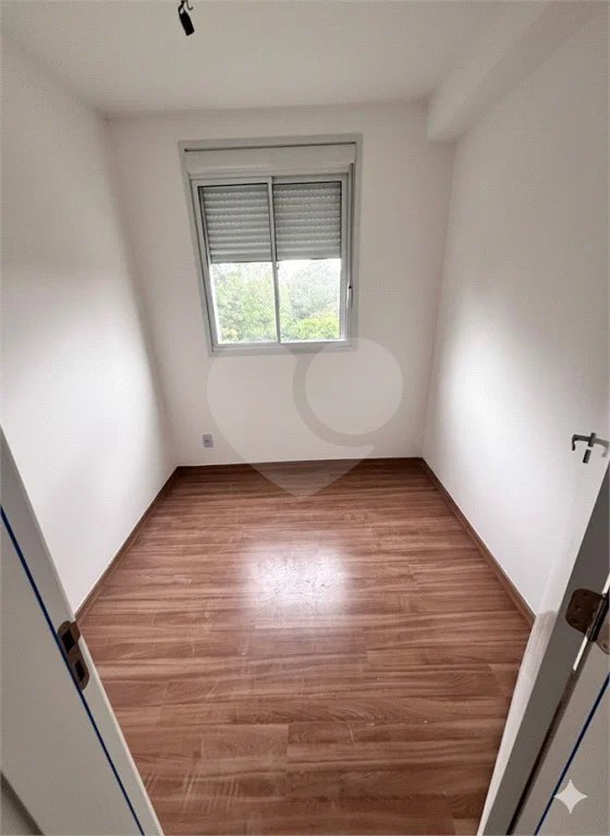 Apartamento com 2 dormitórios , à venda em Itaquera.