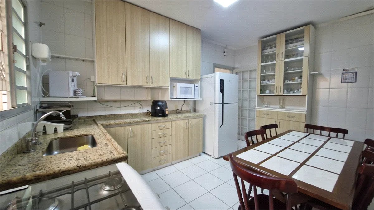 Casa Térrea - Totalmente mobiliada para locação no bairro Ponte – Atibaia/SP