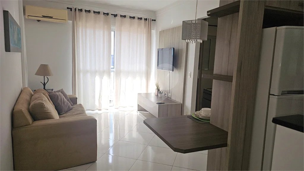 Apartamento mobiliado disponível para locação - em excelente localização na Av. Independência em Piracicaba.