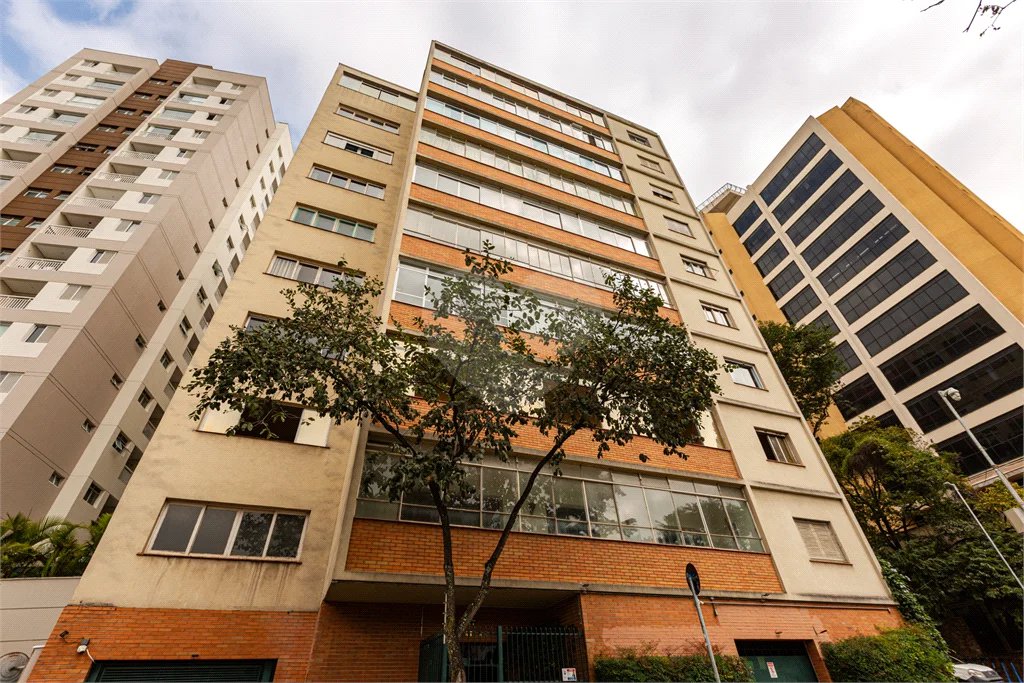 Apartamento amplo - perto do metrô Higienópolis-Mackenzie