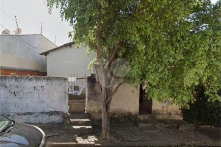 Terreno à venda no Jardim Pacaembu, São Carlos - SP,