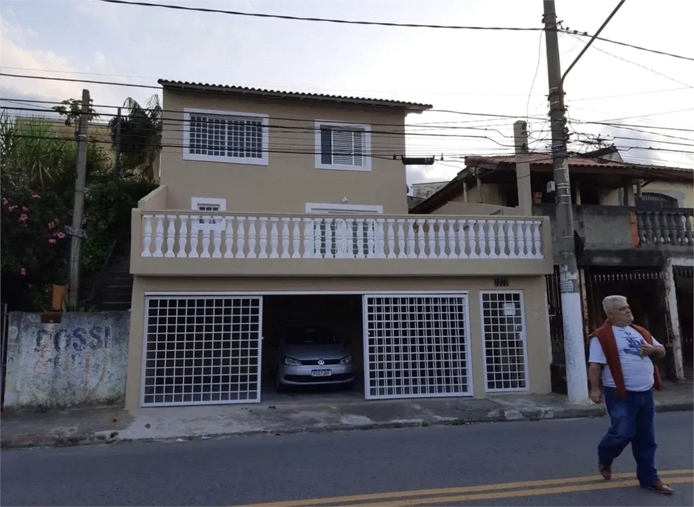 Sobrado à venda com 2 quartos em Km 18, Osasco, SP