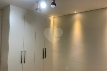 Apartamento Mobiliado ao Lado do Shopping Frei Caneca