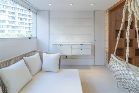 APARTAMENTO PARA LOCAÇÃO COM 151M2 - 3 QUARTOS ( 2 SUÍTES ) - 3 VAGAS NO JARDIM AMÉRICA.