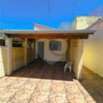Casa Térrea para Venda – Bairro Vila Avaí, Indaiatuba - com 02 quartos- 01 banheiro-sala -cozinha-quintal e garagem 0 1carro