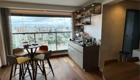 Apartamento à venda com 3 quartos, sendo 2 suítes,  em Vila Mariana, São Paulo, SP