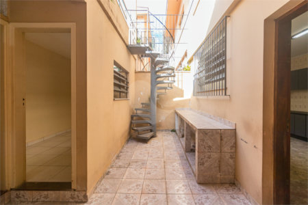 Sobrado à venda com 3 quartos, sendo 1 suíte, em Vila Mascote, São Paulo, SP