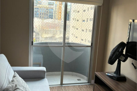 Apartamento á venda 1 Dorm e 1 Vaga - Itaim Bibi