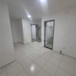 SOBRADO TIPO APARTAMENTO COM 1 QUARTO PARA LOCAÇÃO 42m² - SANTISSIMO