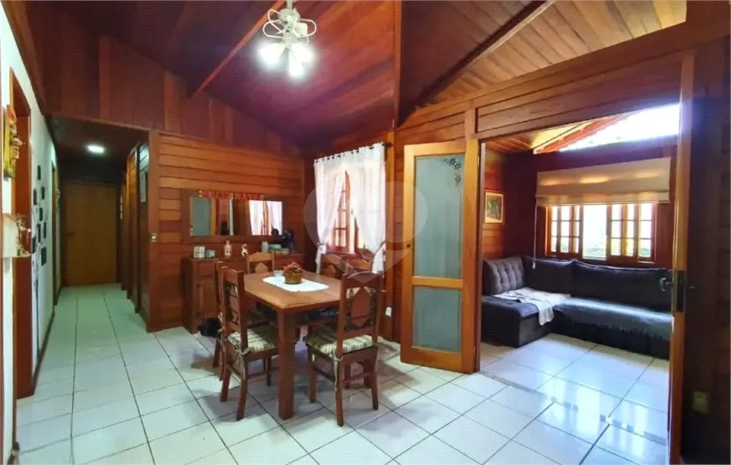Casa a Venda no Condomínio São Joaquim em Vinhedo/SP