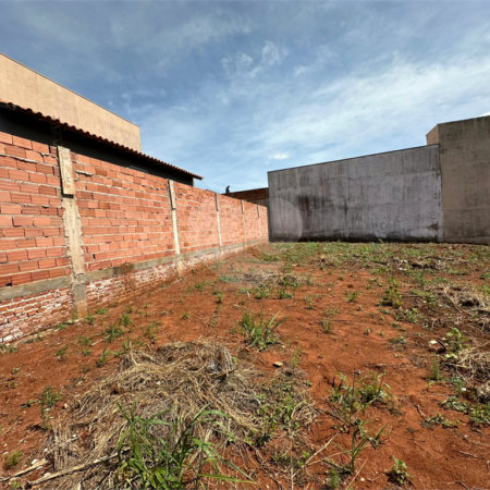Terreno a venda