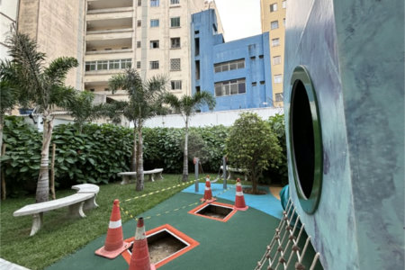 Apartamento com dois dormitórios, sem vaga de garagem, 2 minutos da estação Republica