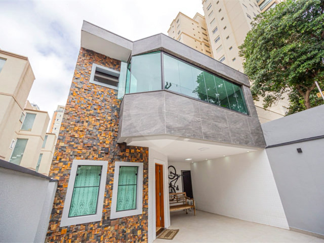 Casa à venda com 5 quartos, sendo 1 suíte,  em Vila Mariana, São Paulo, SP
