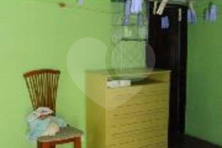 Sobrado Isolado à venda na Saúde- 160 m2 - 3 Suites/2 Vagas na garagem