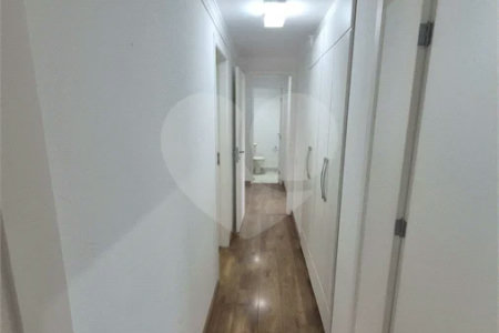 Apartamento de 3 Suítes com Vista Definitiva e Sol da Manhã no Condomínio Club House - Parque do Prado
