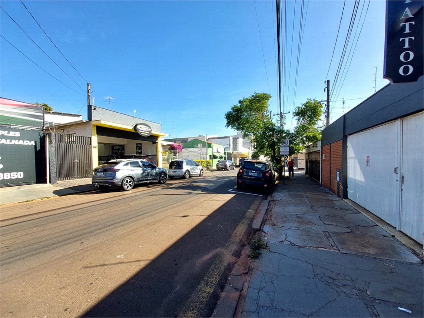 Casa residencial com ponto comercial a venda no Centro
