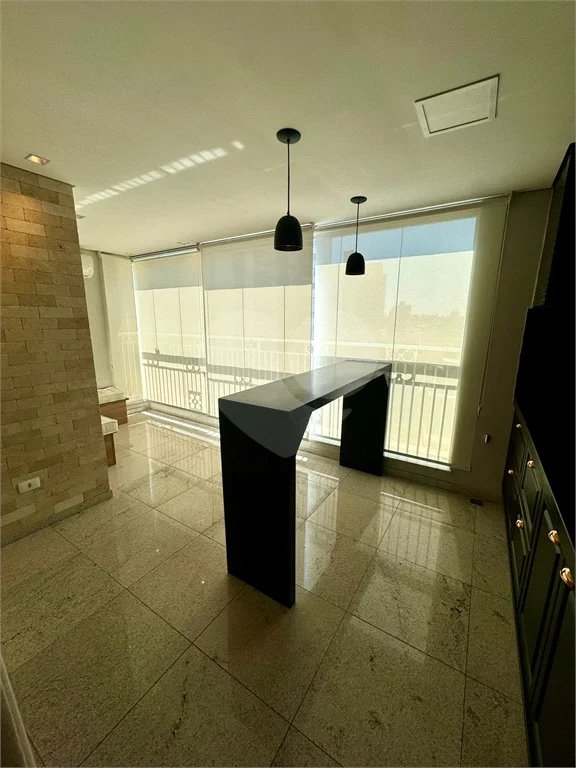 Apartamento no Edifício Bellagio, com 3 dormitórios, sol da manha e na modalidade porteira fechada.