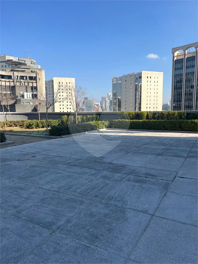 Duplex Comercial Exclusivo na Vila Olímpia – 2.652 m² em Torre Corporativa de Alto Padrão