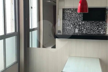 Apartamento no Condomínio Monte Logan.