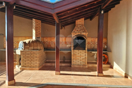 Apartamento com 3 dormitórios à venda no centro de São Carlos