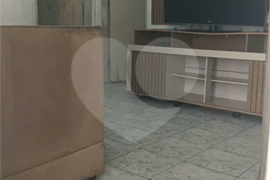 OPORTUNIDADE! ÓTIMO PARA INVESTIDOR. TERRENO 307 M²- Proximidade JABAQUARA