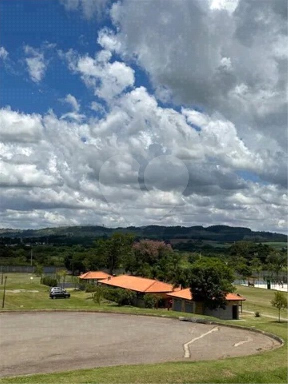 Terreno com 942m² no Condomínio 7 Lagos em Itatiba
