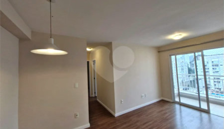 Apartamento à venda com 2 quartos, sendo 1 suíte, em Jardim Marajoara, São Paulo, SP