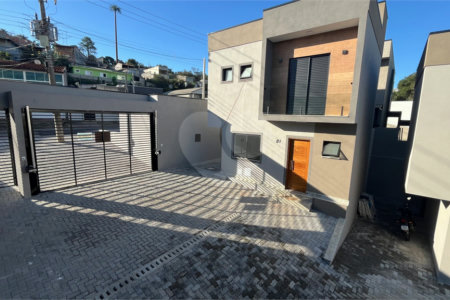 Casa em Condomínio para Venda em Atibaia
