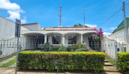 Casa à venda com 4 quartos, sendo 1 suíte,  em Centreville, São Carlos, SP