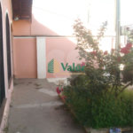 Casa com Edícula