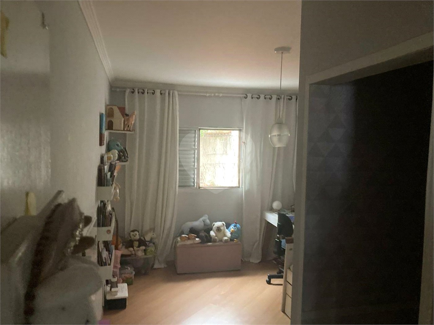 Ótimo sobrado à venda, ao lado do Roldão na Av. Cupece.