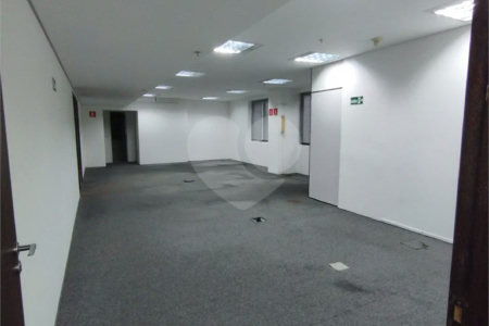 Sala comercial para locação no Brooklin, 152 m²