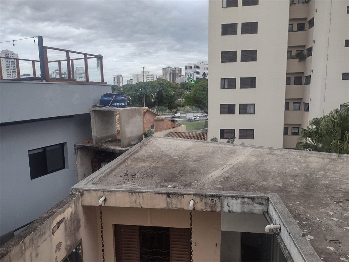 Sobrado com 2 dormitórios à venda, 135 m² por R$ 850.000,00 - Vila Monumento