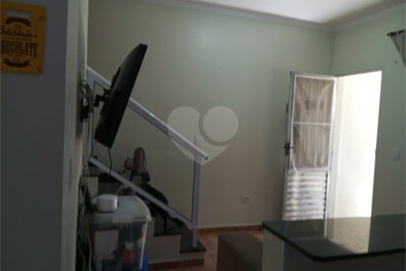 Terreno á venda com 2 casas na Vila Rosália, Guarulhos, SP.