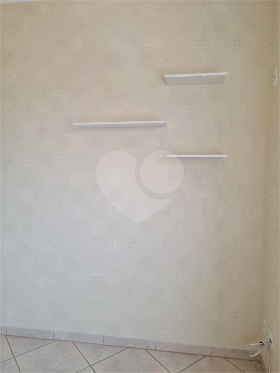 Apartamento no Condomínio Monte Verde.