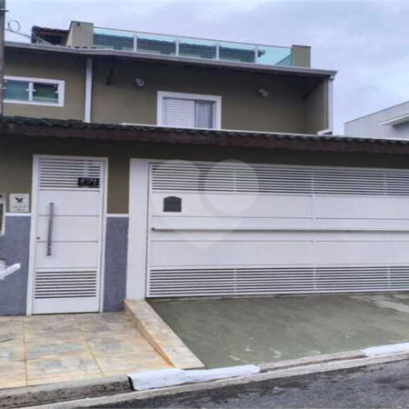 LINDO SOBRADO NO RESIDENCIAL SOLARES – MOGI DAS CRUZES/SP