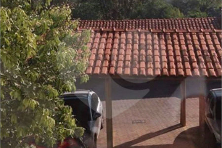 Apartamento no Condomínio Residencial Bela Vista I .
