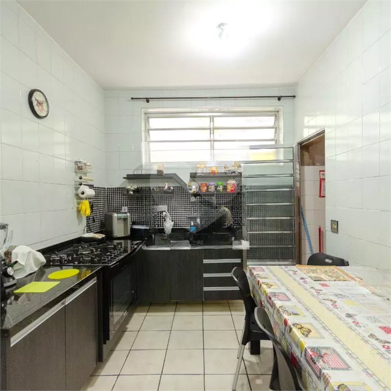 Sobrado à venda com 4 quartos, sendo 2 suítes,  em Jardim Líbano, São Paulo, SP