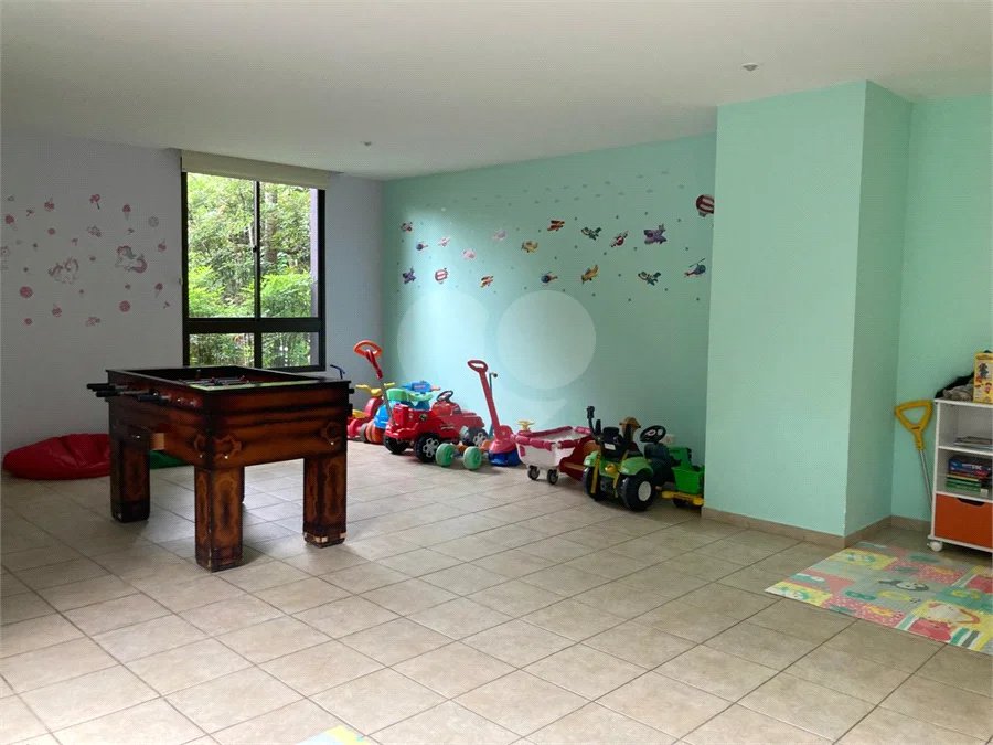 Apartamento Mobiliado no Alto da Boa Vista, com churrasqueira na varanda , 3 suítes e próximo ao Metro
