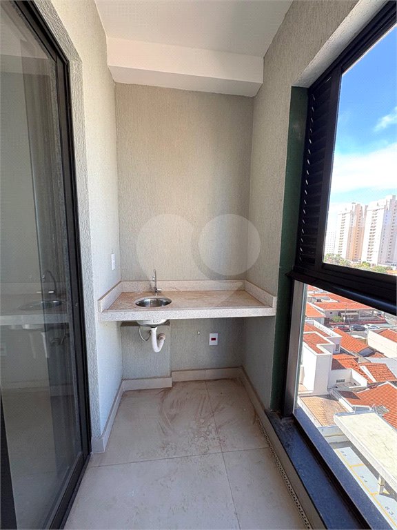 Apartamento no IRINEU MASSARI á venda
