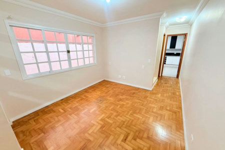 Casa à venda com 3 quartos, sendo 1 suíte,  em Jardim Olympia, São Paulo, SP