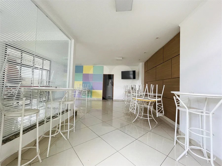 Apartamento pronto para mudar 69 m² c/ 2 Dormitórios e 1 Vaga -Condomínio Kentucky Próximo ao Shopping Metrópole!