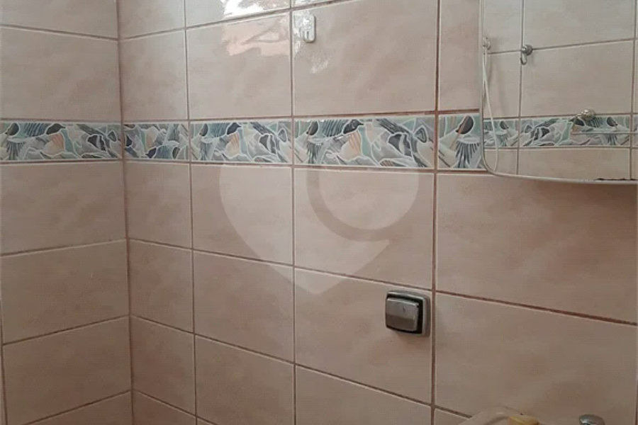 Casa à Venda na Vila Albertina
