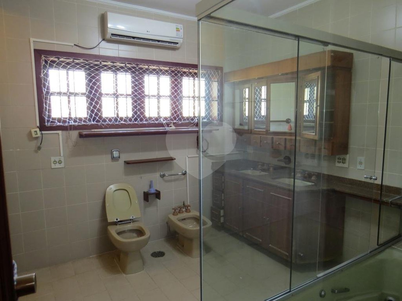 Casa de Vila à venda com 4 suítes em Morumbi, São Paulo, SP