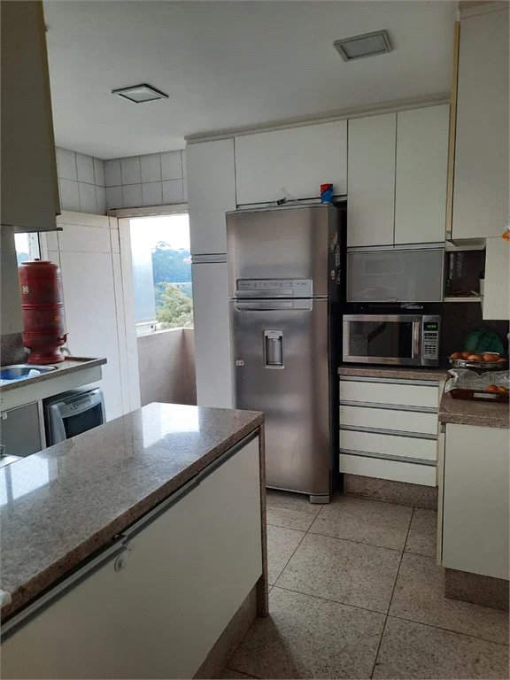 Sobrado à venda com 3 quartos, sendo 1 suíte, em Jardim Ester, São Paulo, SP